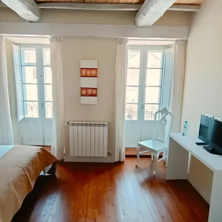 Hostal Camponaraya 2*